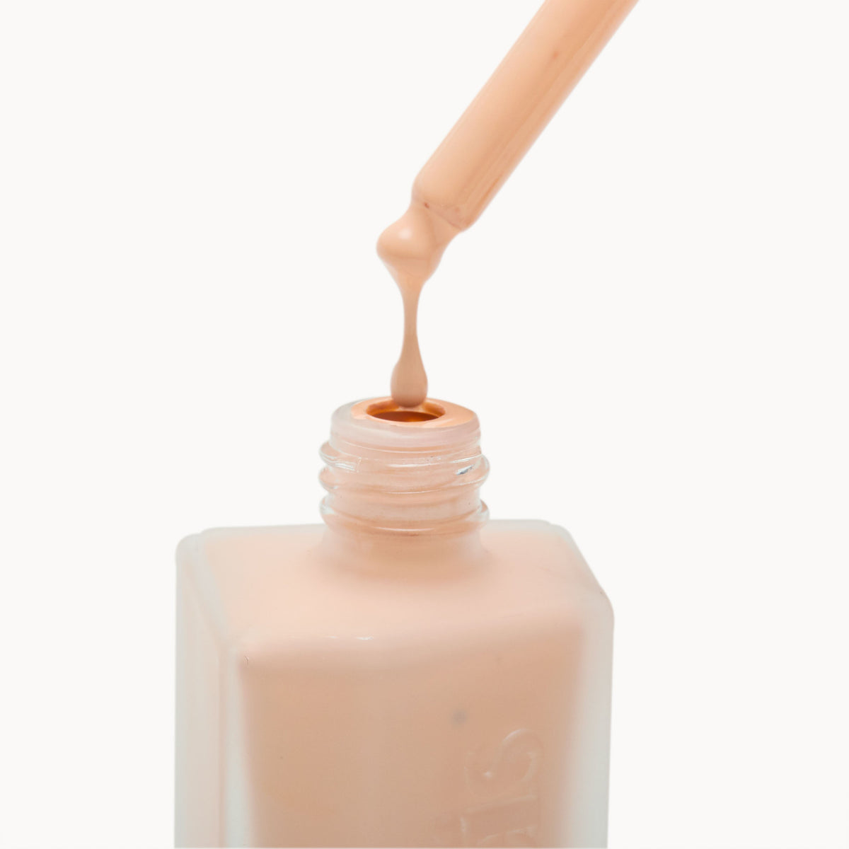 Invisible Touch Liquid Foundation / F118 – Like Porcelain