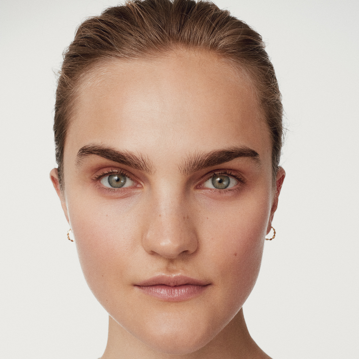 Cream Foundation / F136 – Ethereal