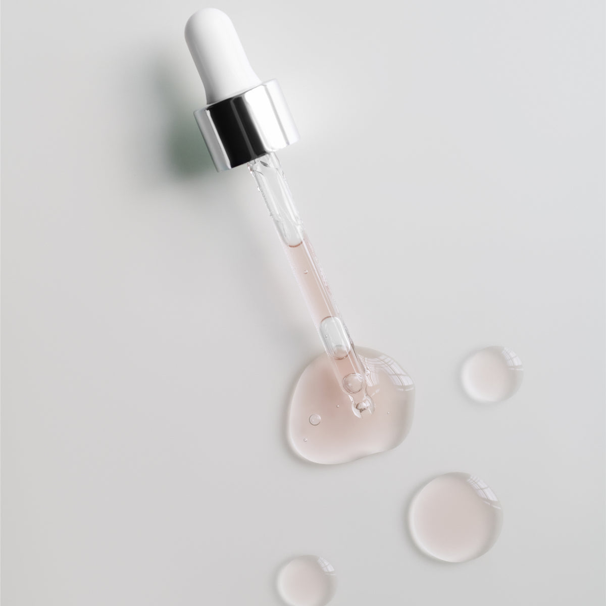 The Beautiful Hydration Serum / 30 ml
