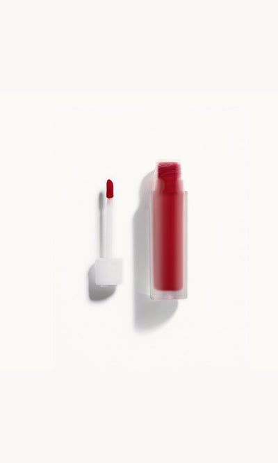 Matte, Naturally Liquid Lipstick / KW Red