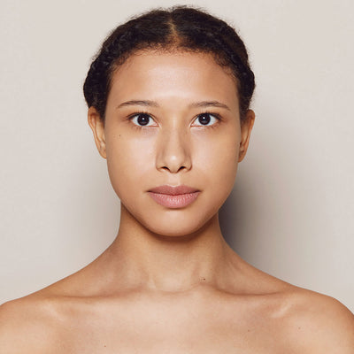 Invisible Touch Liquid Foundation / M230 – Illusion
